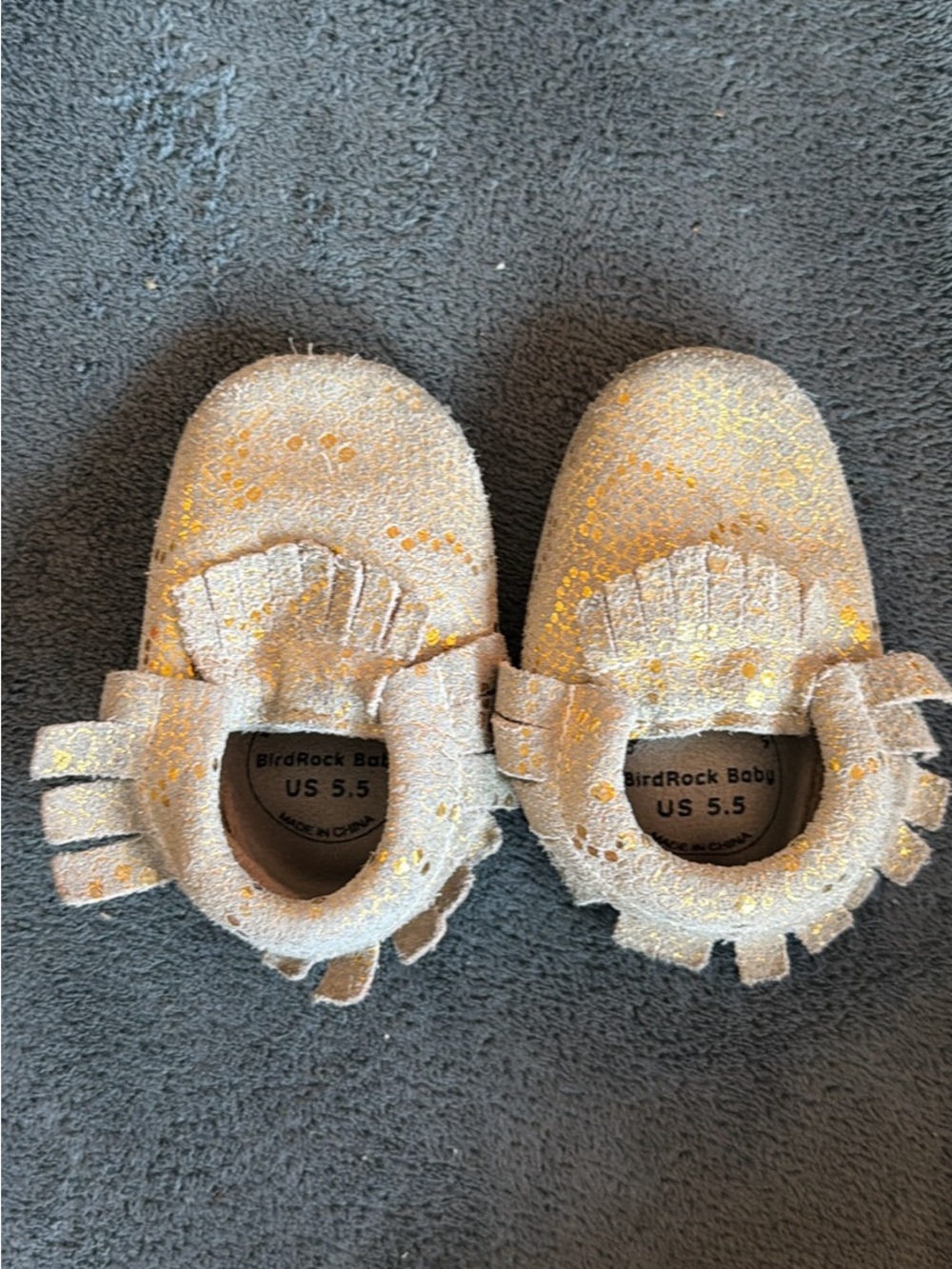 BirdRock Baby Gold Glitter Moccasin Shoes - Kids